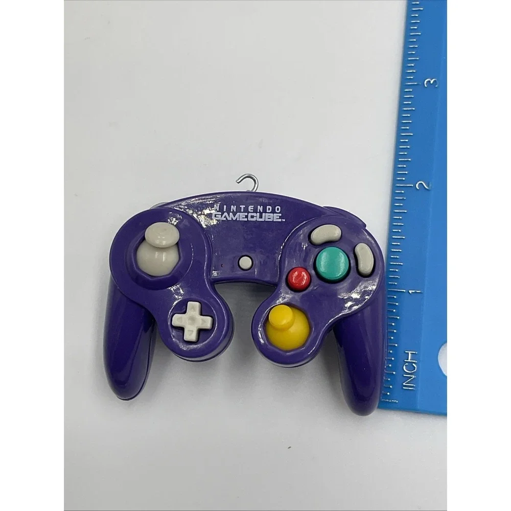 Purple GameCube Controller Keychain Paladone Nintendo Backpack Buddies Bag Clip